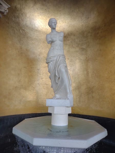 Caesar's
