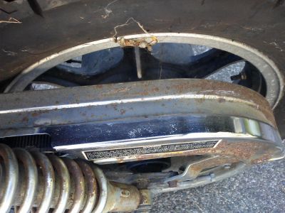 Kawasaki 454 LTD (1986) rear tire, shock, and belt cover
Little bit of rust. Needs some work. You can see where I started using Nevr Dull to clean it up.
Keywords: Kawasaki 454 LTD (1986) nevr dull