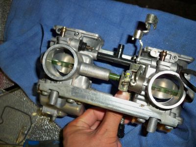 Kawasaki 454 LTD Kiehin CV34K Carbs- cleaned
throttle plates
Keywords: Kawasaki 454 LTD Kiehin CV34K Carbs